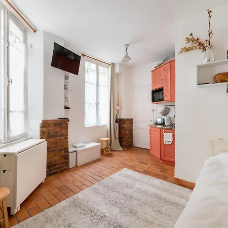 Charming For 2 Saint Victor Paris