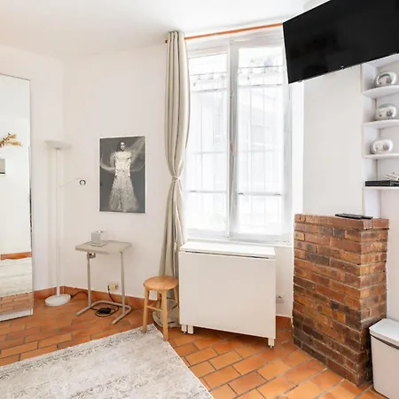 Apartment Charming For 2 Saint Victor Paris
